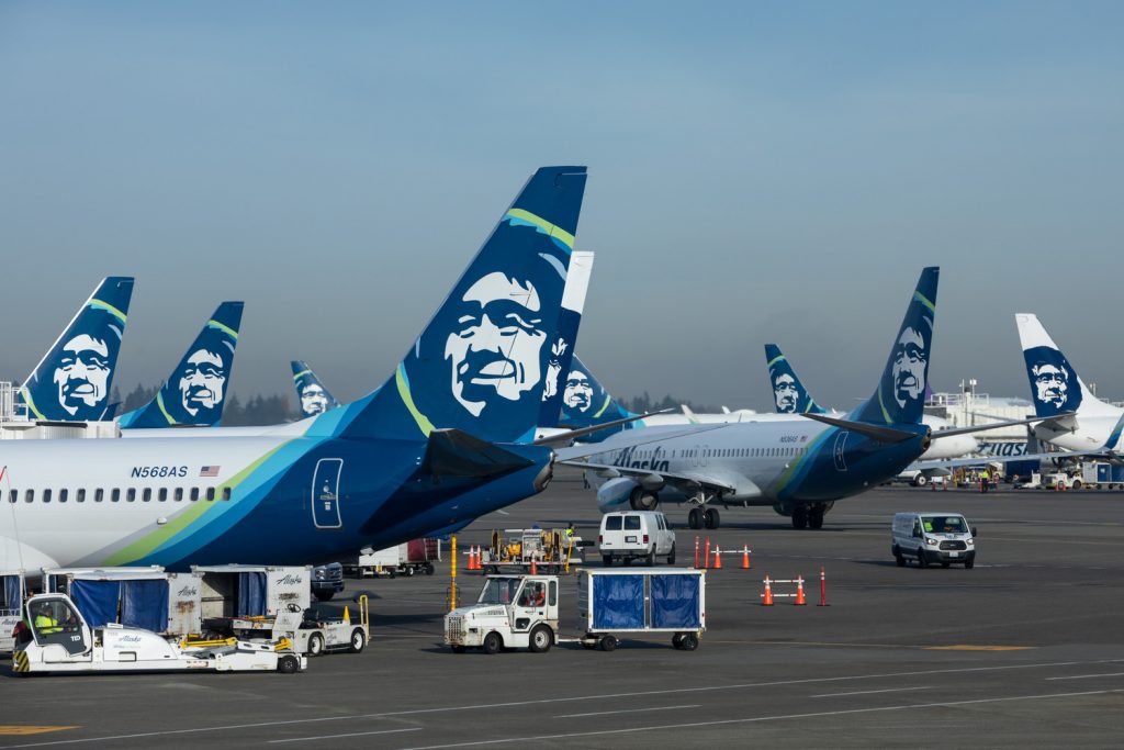 Alaska Airline save on baggage fees