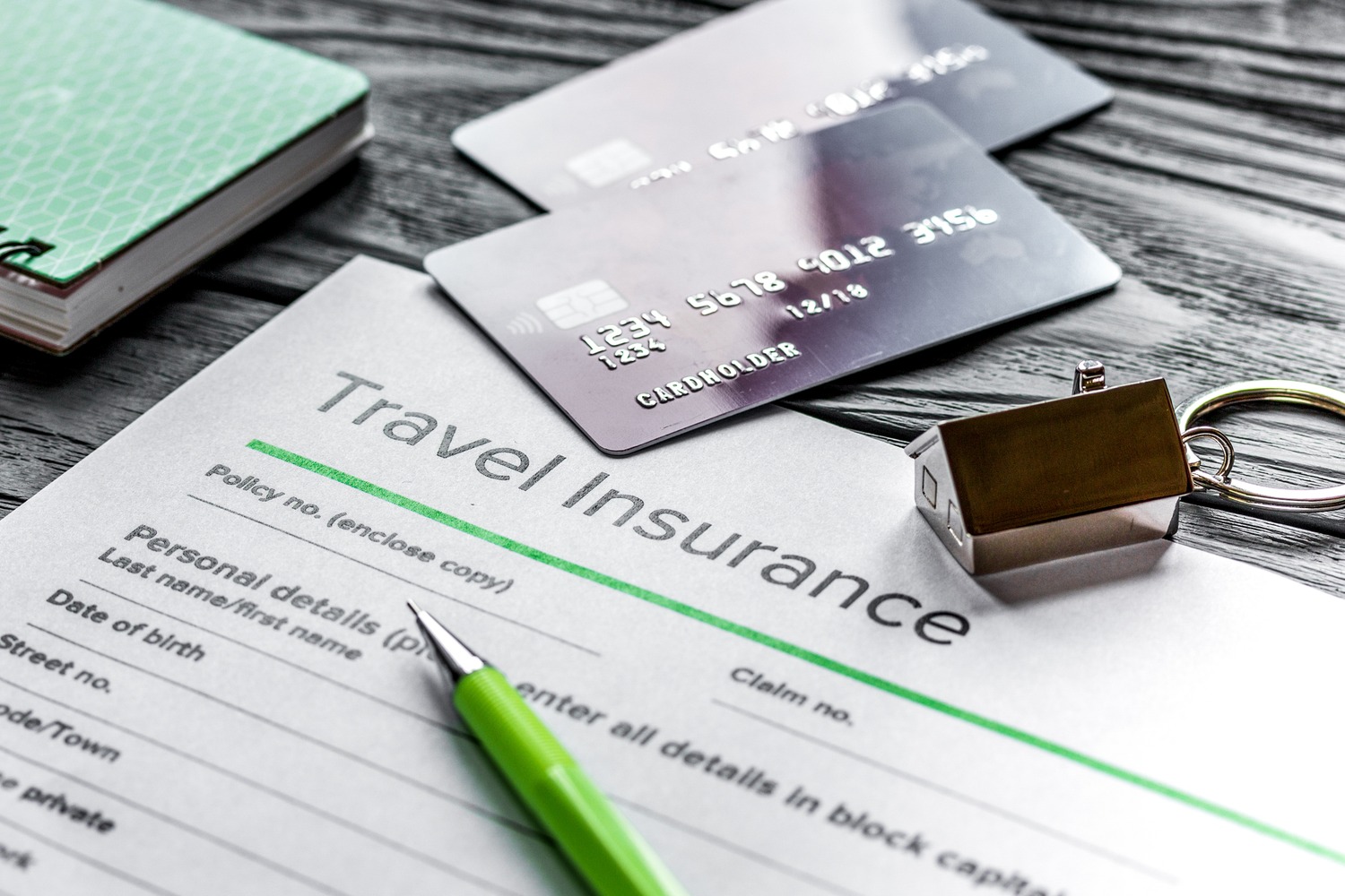 sign on travel insurance policy