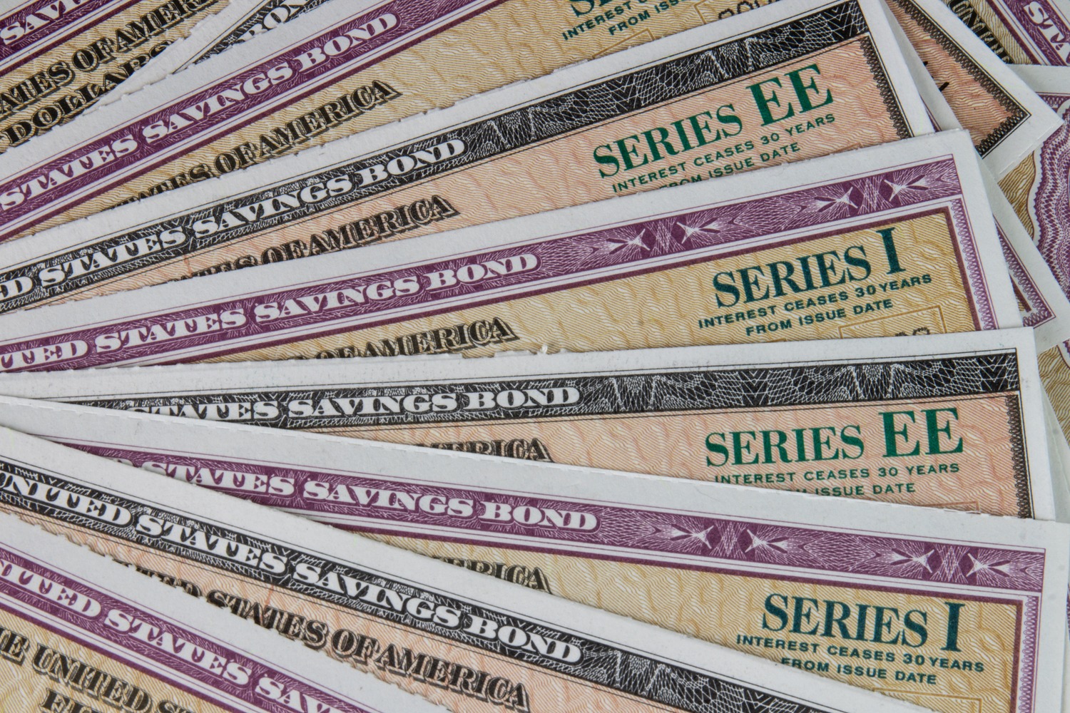 How Do Savings Bonds Work?