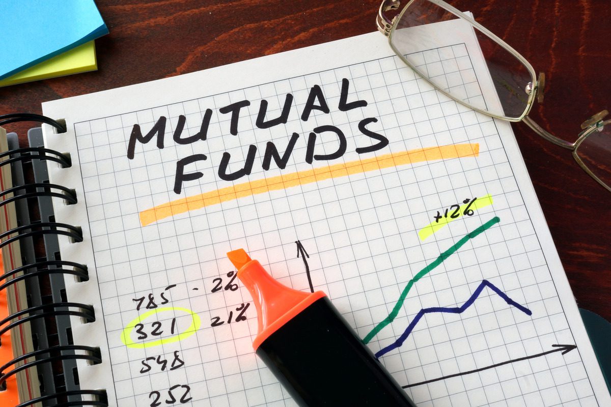 Notebook with mutual fund notes
